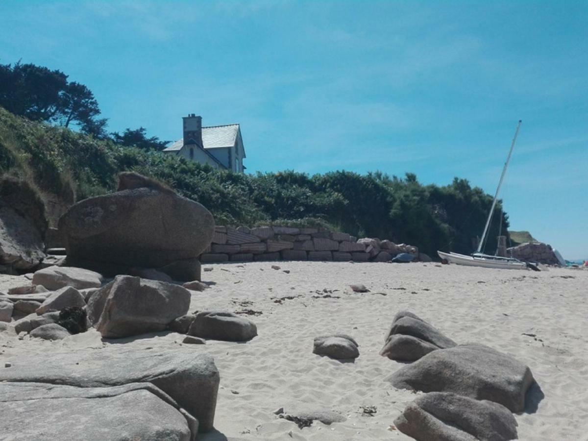 Vue Mer Cote De Granit Rose En Bretagne Требёрдан Экстерьер фото